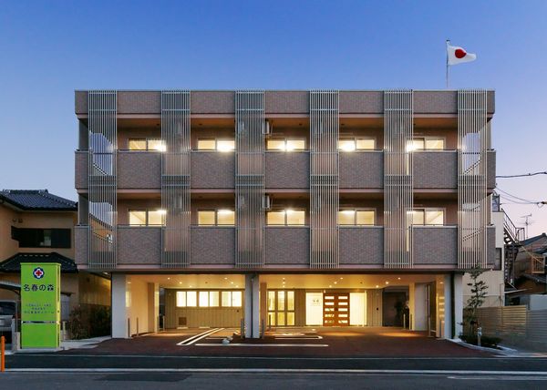 特別養護老人ホーム名春の森の写真1