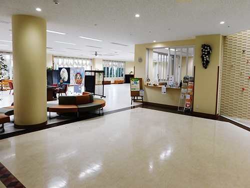 玲光苑習志野ローズ館の写真2