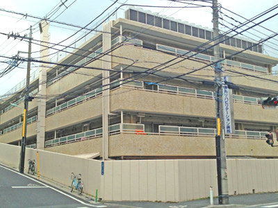 慈誠会徳丸リハビリテーション病院の写真1