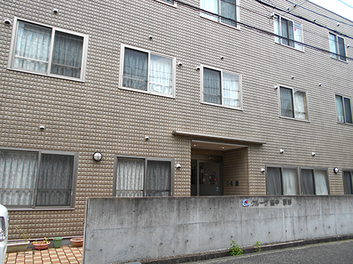 介護付有料老人ホームクルーヴ豊中・服部の写真1