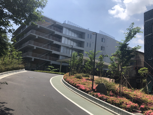 渋谷区つばめの里・本町東の写真1