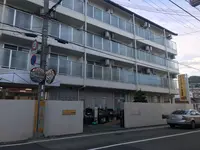 スーパー・コート南花屋敷の写真1