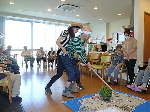 ▲月9日の休みで、ほかにも2日間の夏季休暇と3日間の年末年始休暇が付与されます