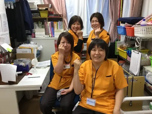 ▲入職後や初めて取り組む業務があるときは、先輩職員が都度フォローする体制があります