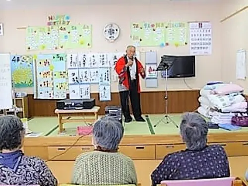 ▲子育て世代の方も安心。職員用の無料駐車場完備で、マイカー通勤が可能です！