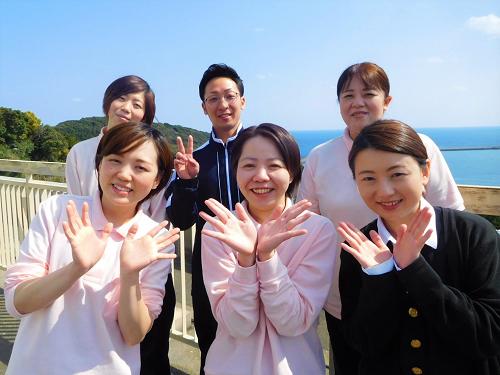 ▲入居者さまに対する優しさや、仲間と助け合う協調性があるかどうかを重視する職場です