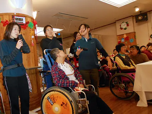 ▲20年以上勤めているスタッフ多数。離職率低めの施設です