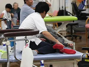 ▲看護師だけでなく多職種との連携を密にしたチーム看護を行っています