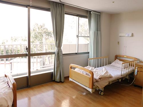▲居室からの眺めが最高! 太子町ののどかな風景を活かした療養環境を用意しています
