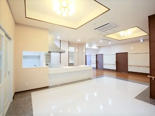 特別養護老人ホーム　ハピネス五戸