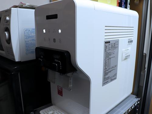 ▲自由に使えるウォーターサーバー有り