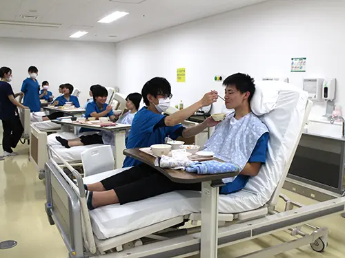 ▲実践できる研修だから、患者さんの立場も考えられ、業務も安心です