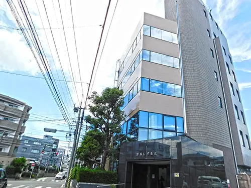 ▲介護付き有料老人ホームとデイサービスが併設されてます