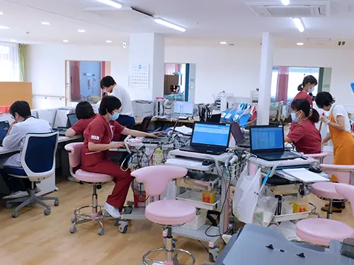 ▲チームワークを大切にしている職場。多職種連携が取れています