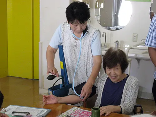 ▲日々のケアを通して、利用者さまと楽しくコミュニケーションを取っています