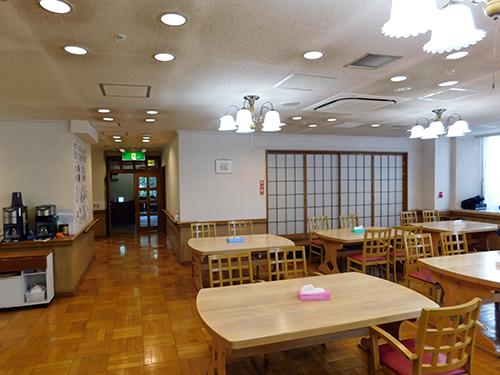 ▲古き良き昭和の趣きを感じられる、入居者さまが落ち着いて過ごせる内観です