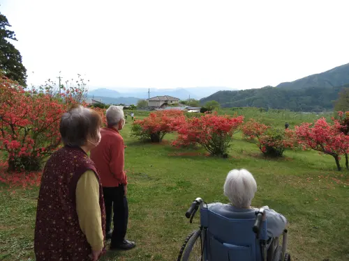利用者さまの平均年齢は約88歳。ゆったりしたリズムの日常を送っていただいています