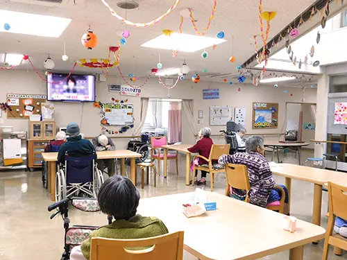 ▲施設内でイベントをはじめ、外食やイルミネーション見学など外出イベントも豊富です！