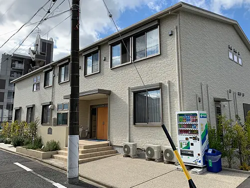 勤務する介護職員について教えてください。