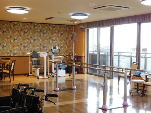 ▲ 入居者さまが、より心地よく過ごせるケアの提供を目指しています