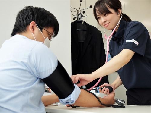 ▲1日の訪問件数は5~7件ほど。精神科看護のスキルを磨ける職場です