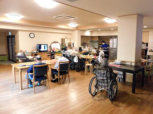 ▲笑顔で挨拶ができる人が、多数活躍中です!