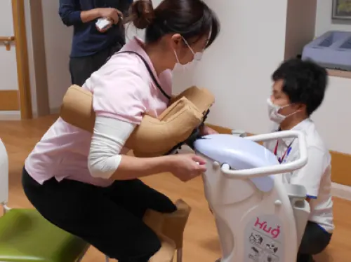 入職後は新人さんの習熟度にあわせて徐々に独り立ちをしていきます