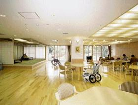 特別養護老人ホーム喜多見ホームの写真1
